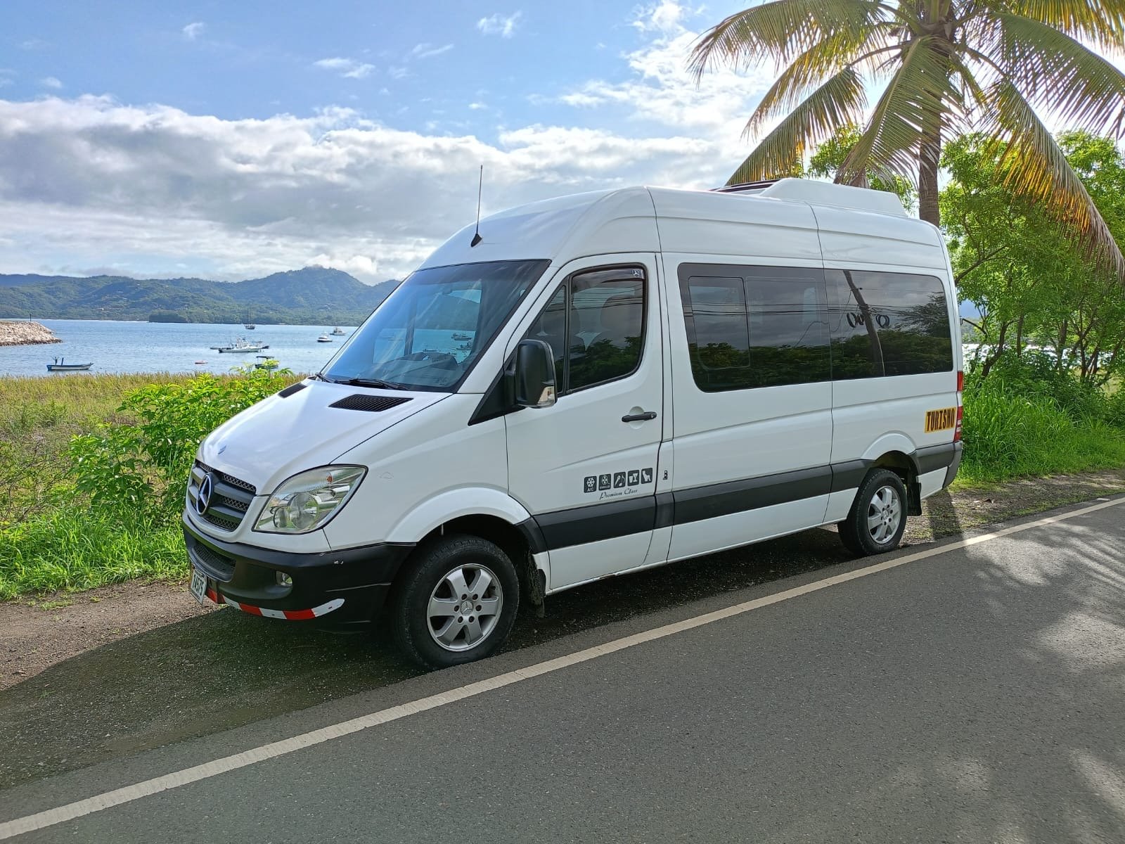 Mercedes Sprinter Flecha Tours
